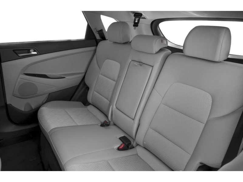 2017 Hyundai Tucson AWD 4dr 2.0L Interior Shot 5