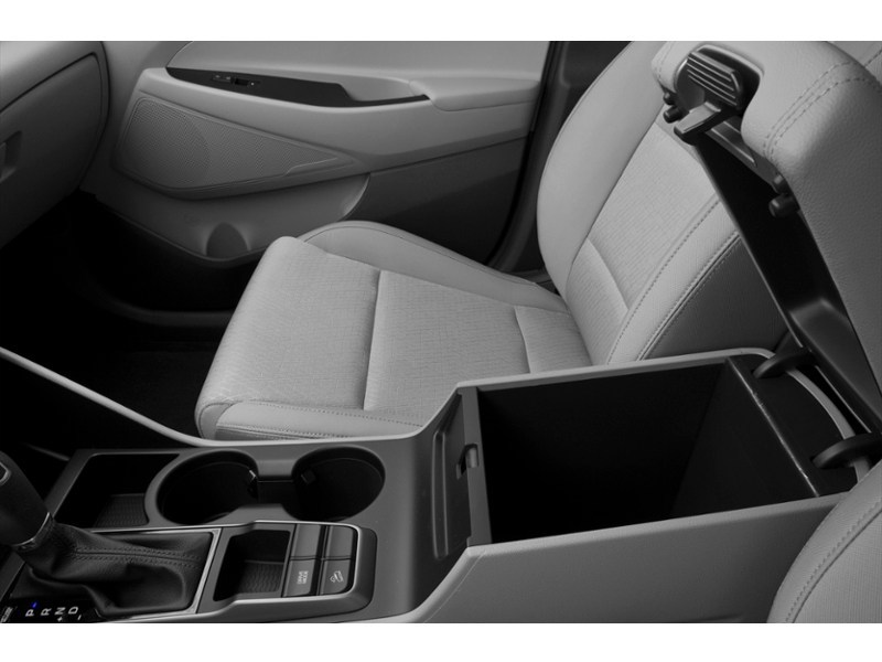 2018 Hyundai Tucson SE 2.0L Interior Shot 7