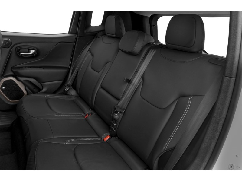 2015 Jeep Renegade Limited Interior Shot 5