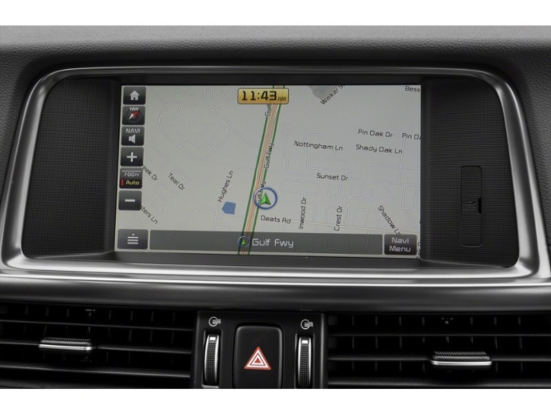 2018 Kia Optima LX+ Interior Shot 8