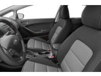 2016 Kia Forte 2.0L LX+ (A6) Interior Shot 4