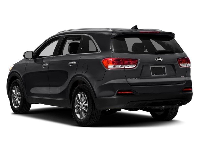 2018 Kia Sorento 3.3L LX V6 7-Seater Exterior Shot 10