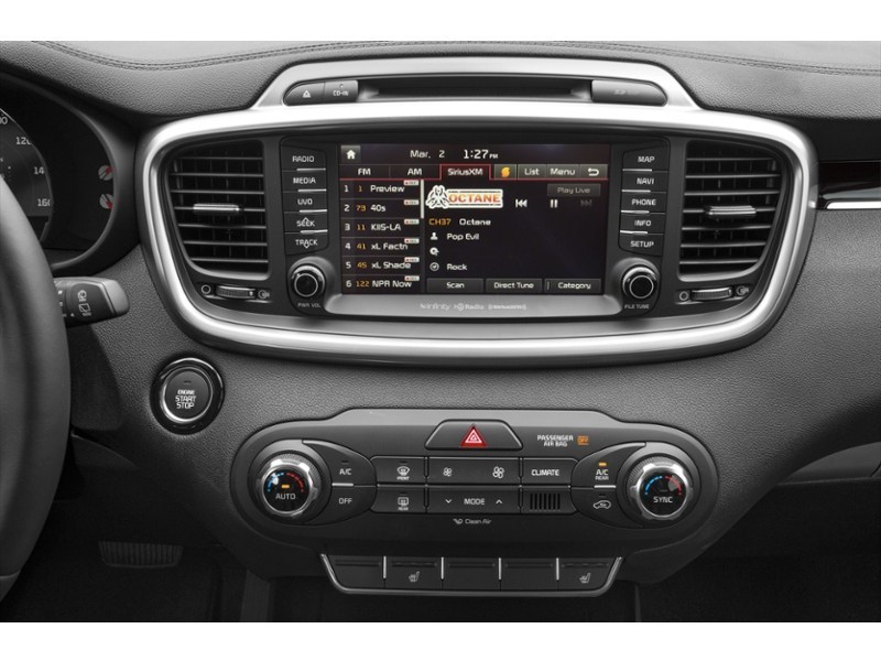 2016 Kia Sorento 3.3L SX 7-Seater Interior Shot 2