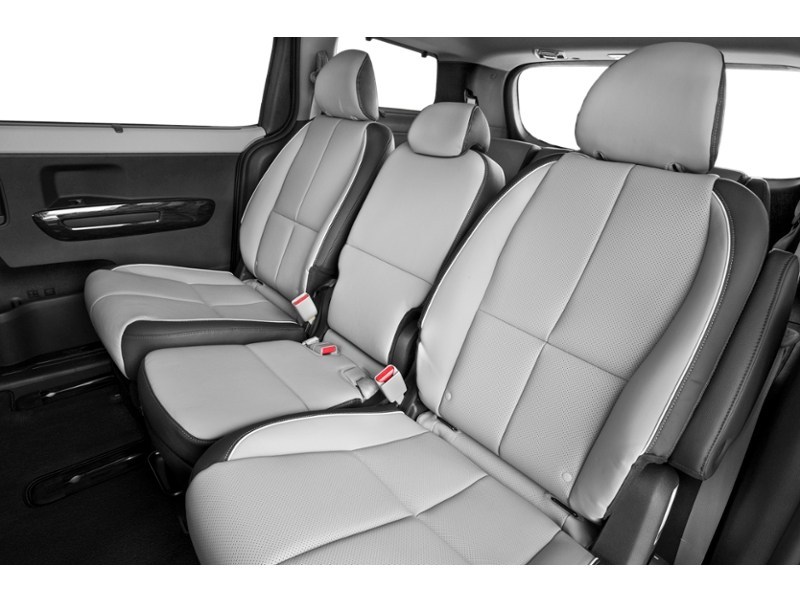2015 Kia Sedona SXL Interior Shot 5