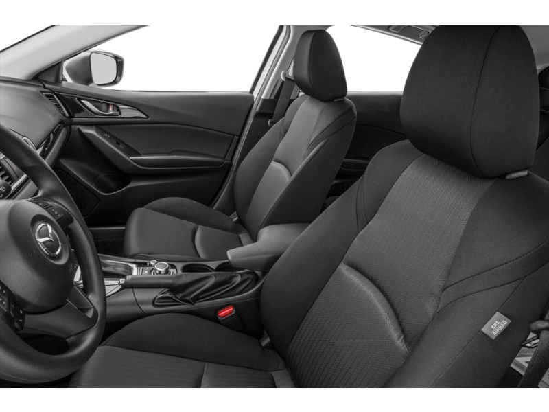 2016 Mazda Mazda3 Sport GX (A6) Interior Shot 4
