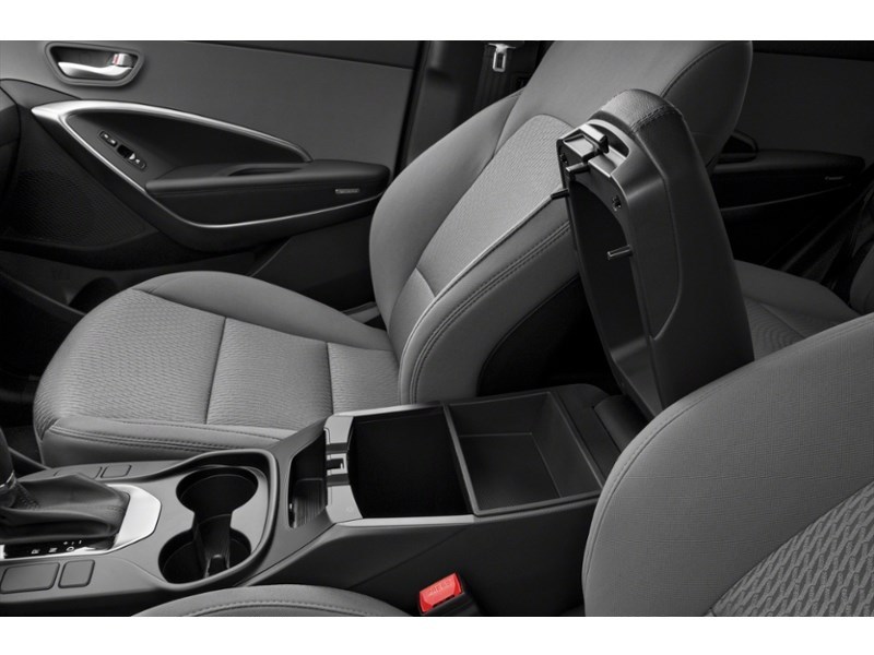 2017 Hyundai Santa Fe Sport 2.4 Premium (A6) Interior Shot 7