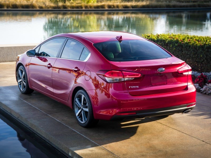 2018 Kia Forte LX (M6) OEM Shot 2