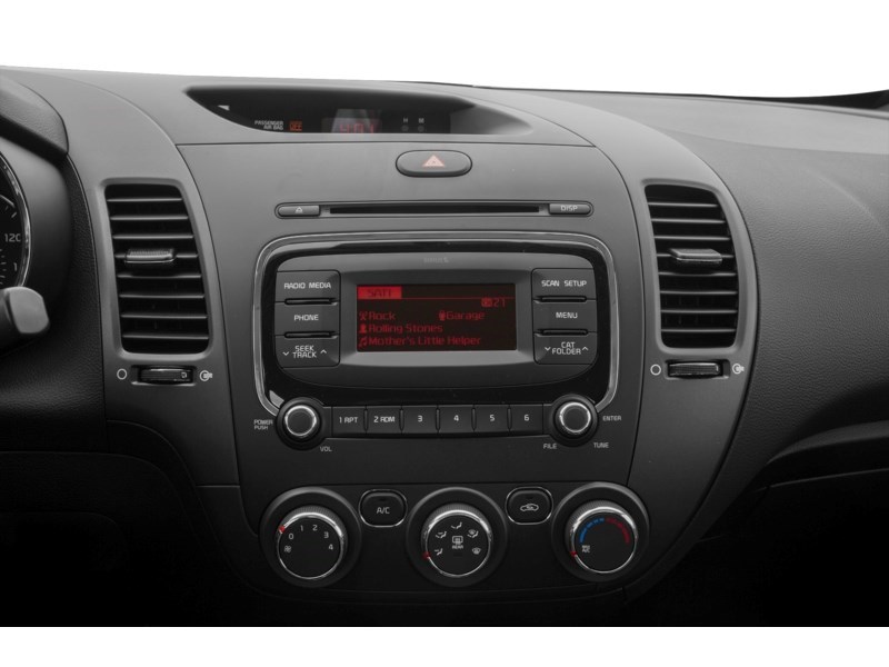 2018 Kia Forte LX Auto Interior Shot 2