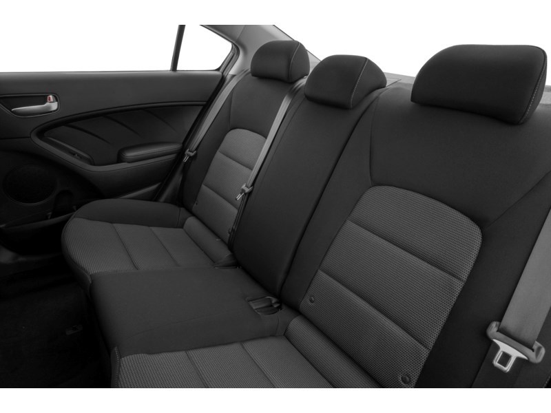 2018 Kia Forte LX Auto Interior Shot 5