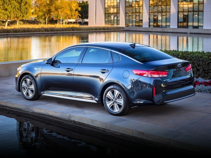2018 Kia Optima HEV LX OEM Shot 2