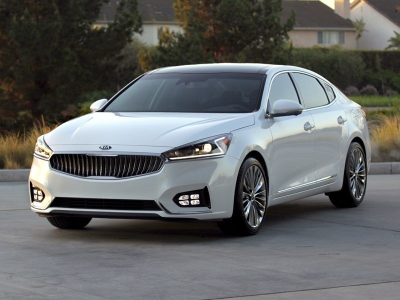 2019 Kia Cadenza Premium OEM Shot 1