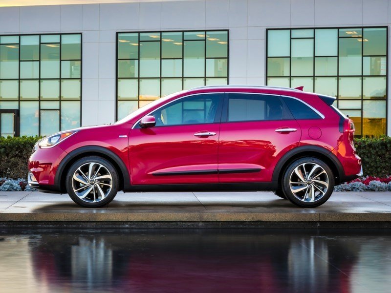 2019 Kia Niro PHEV EX Premium OEM Shot 2