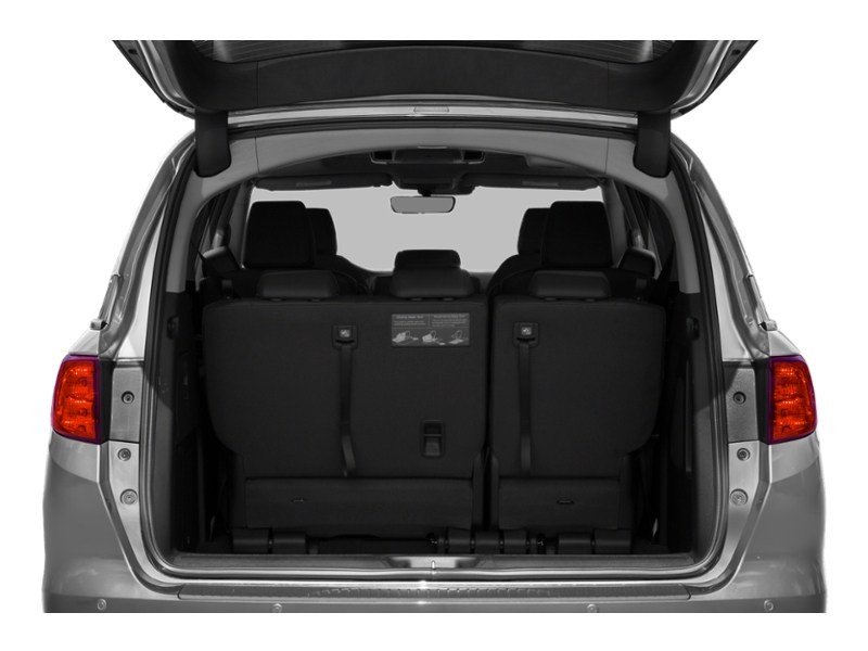 2019 Honda Odyssey Touring Auto Exterior Shot 4