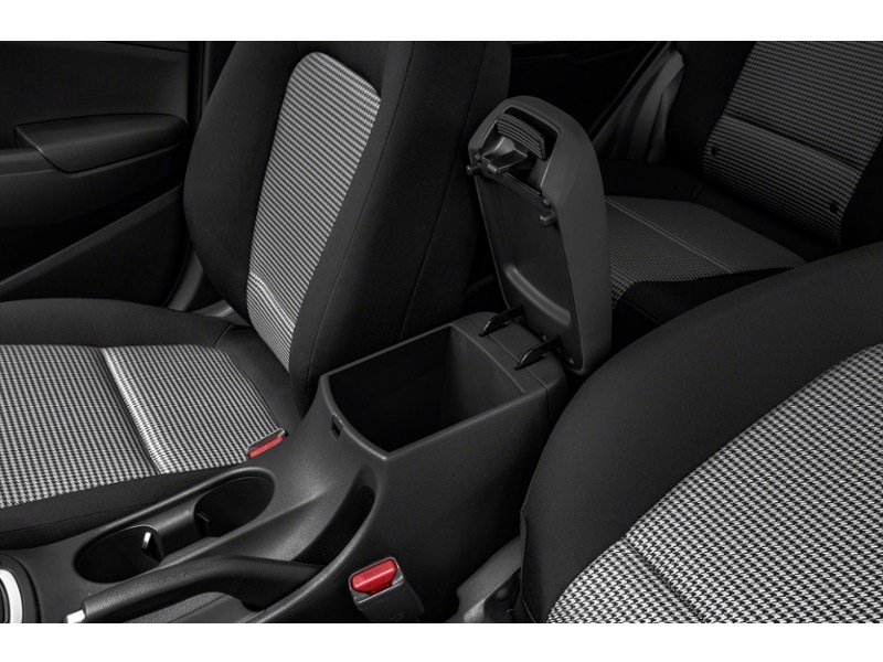 2018 Hyundai Kona 2.0L Luxury (A6) Interior Shot 7
