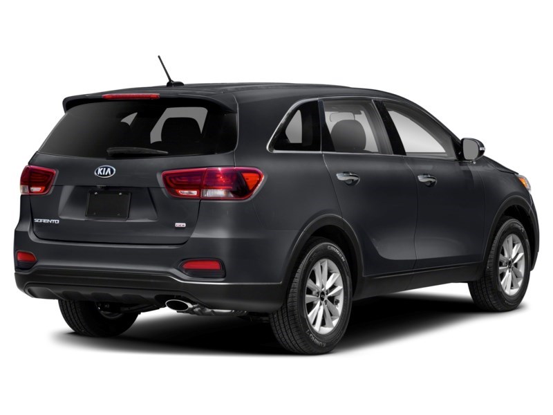 2019 Kia Sorento 2.4L LX Exterior Shot 2