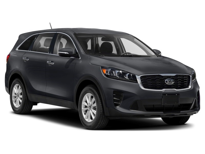 2019 Kia Sorento 2.4L LX Exterior Shot 8