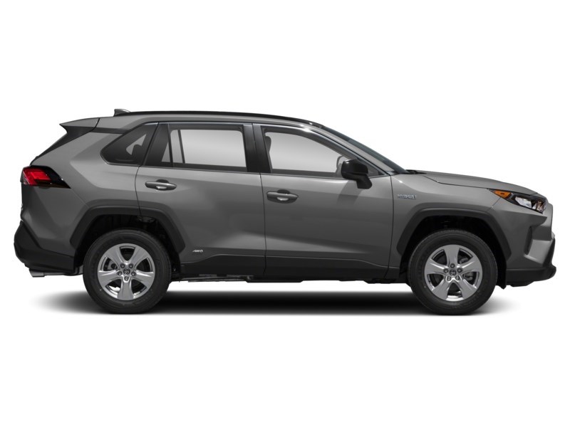 2022 Toyota RAV4 LE FWD Exterior Shot 10