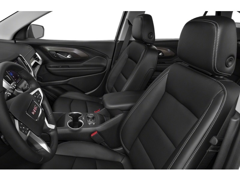 2022 GMC Terrain Denali Interior Shot 4