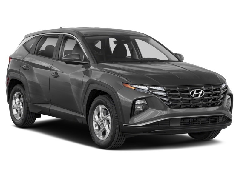 2022 Hyundai Tucson Essential FWD Exterior Shot 8