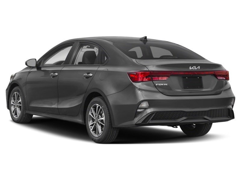 2022 Kia Forte LX Exterior Shot 9