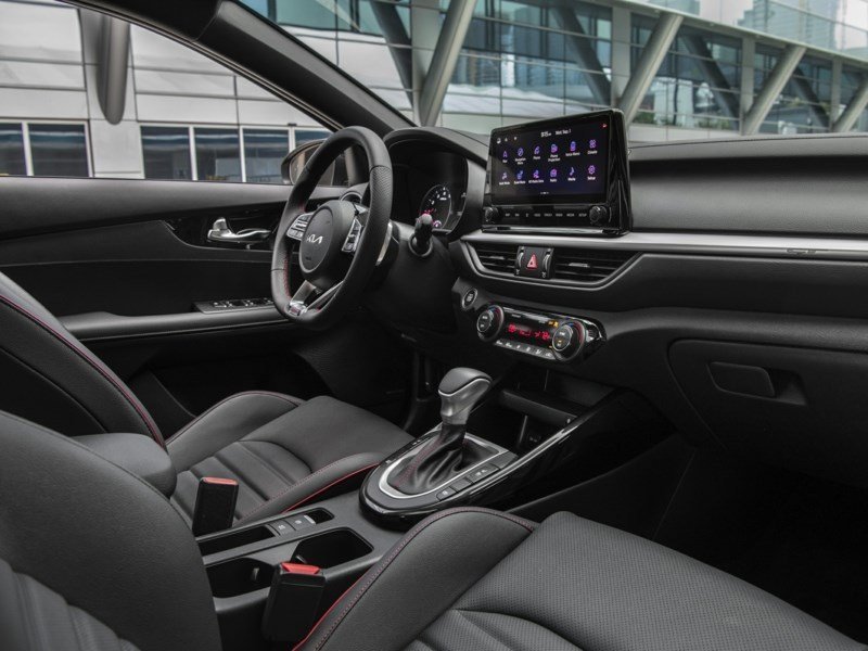 2024 Kia Forte EX Premium OEM Shot 6