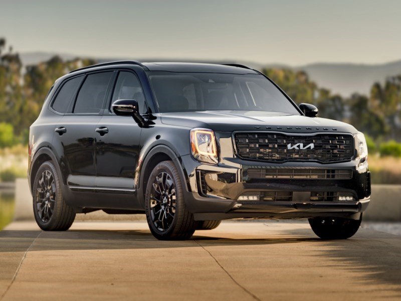 2022 Kia Telluride Nightsky OEM Shot 2