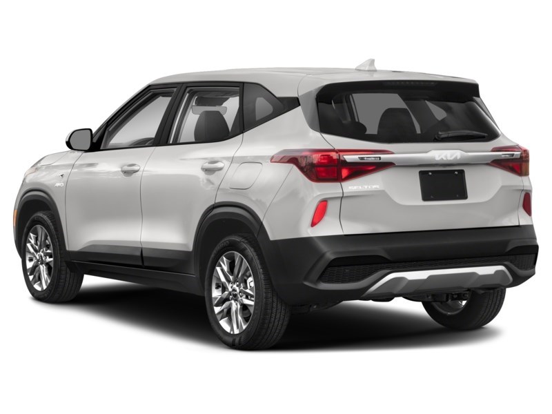 2022 Kia Seltos LX Exterior Shot 9