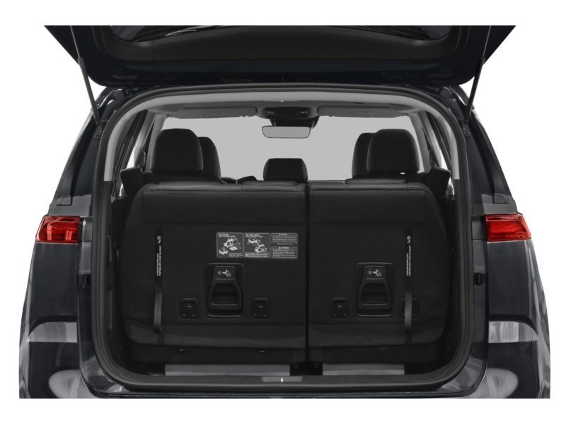 2022 Kia Carnival LX+ Exterior Shot 4