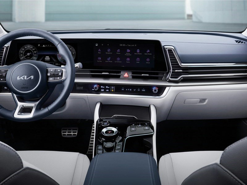 2023 Kia Sportage LX OEM Shot 4