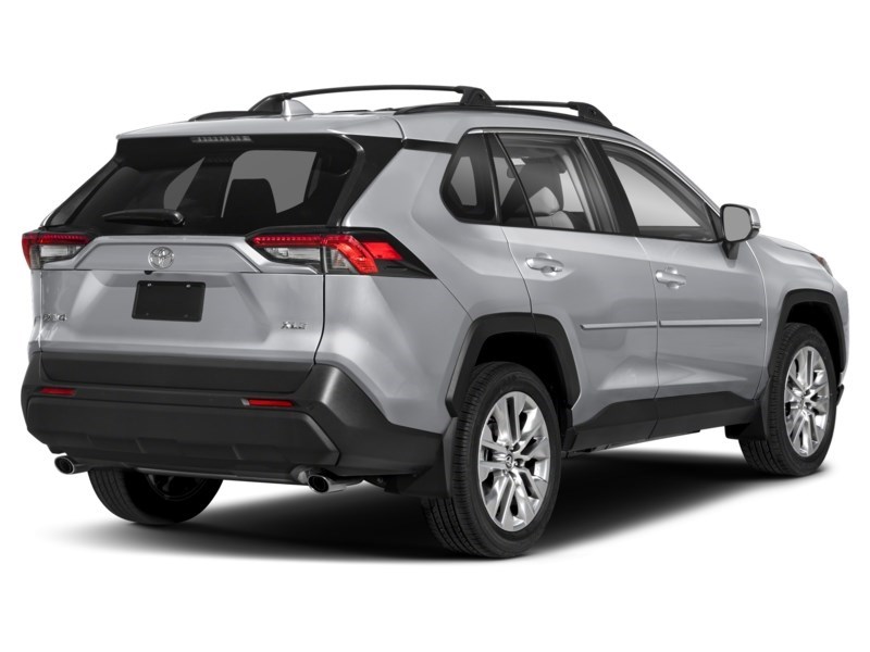 2025 Toyota RAV4 XLE Exterior Shot 2