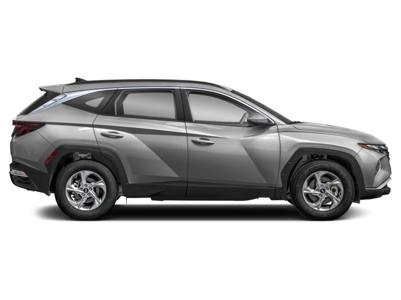 2024 Hyundai Tucson Preferred Exterior Shot 10