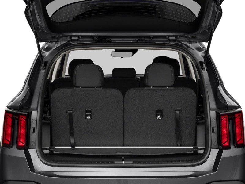 2025 Kia Sorento 2.5L LX OEM Shot 6
