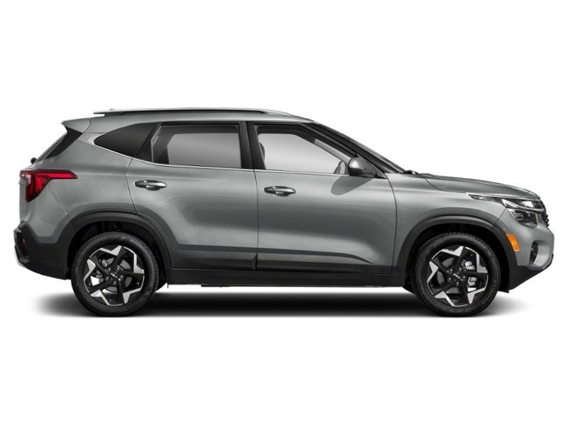 2024 Kia Seltos EX Exterior Shot 10