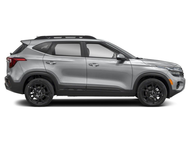 2026 Kia Seltos X-Line AWD Exterior Shot 10