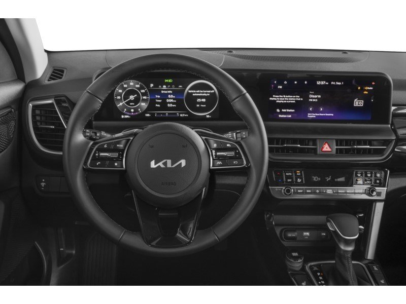 2025 Kia Seltos SX w/Black Interior Interior Shot 3