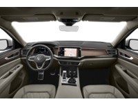 2024 Volkswagen Atlas 2.0 TSI Execline Interior Shot 6