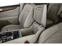 2024 Volkswagen Atlas 2.0 TSI Execline Interior Shot 7