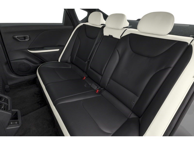 2025 Kia K4 GT-Line Turbo Limited FWD Interior Shot 5