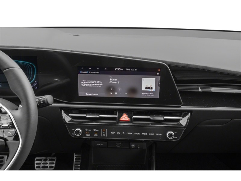 2025 Kia Niro SX Interior Shot 4