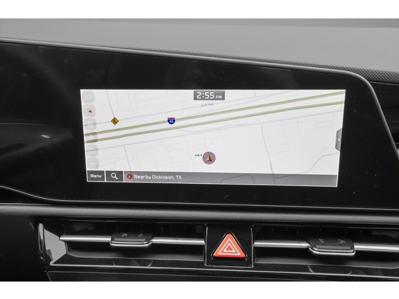 2025 Kia Niro SX Interior Shot 15