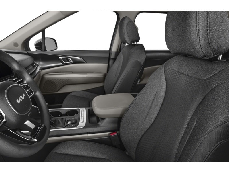 2027 Kia Carnival LX FWD Interior Shot 4