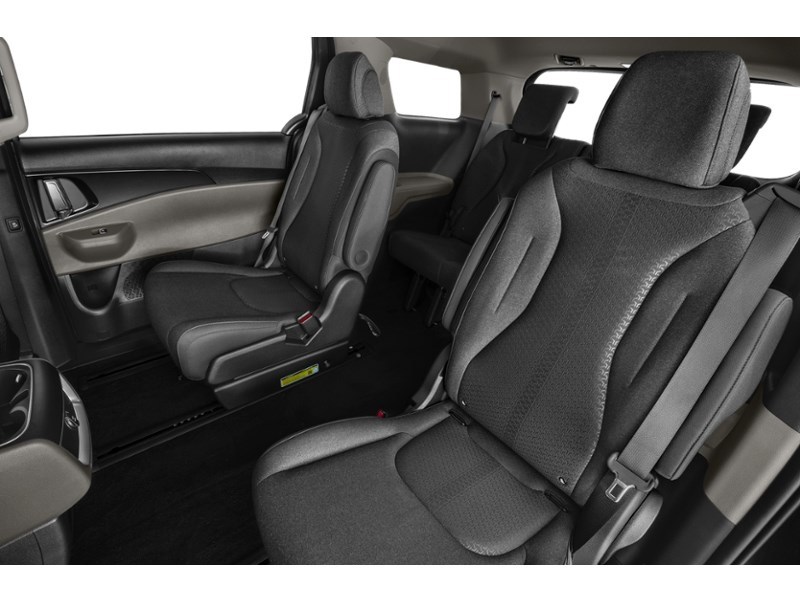 2027 Kia Carnival LX FWD Interior Shot 5