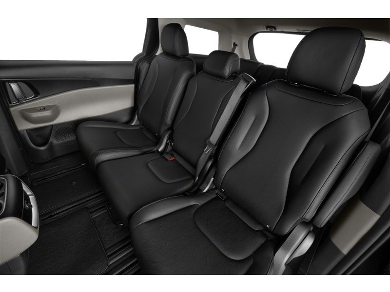 2026 Kia Carnival HEV LX+ FWD Interior Shot 5