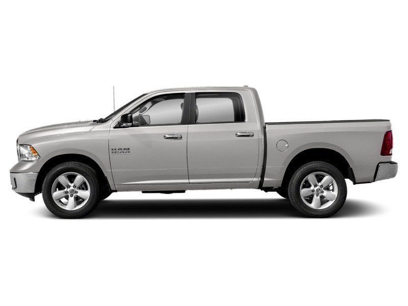 2015 RAM 1500 SLT