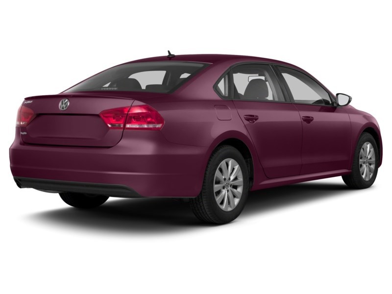 2013 Volkswagen Passat 2.5L Trendline (M5) Opera Red Metallic  Shot 32