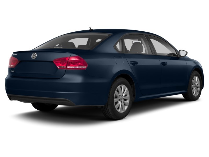 2013 Volkswagen Passat 2.5L Trendline (M5) Night Blue Metallic  Shot 42