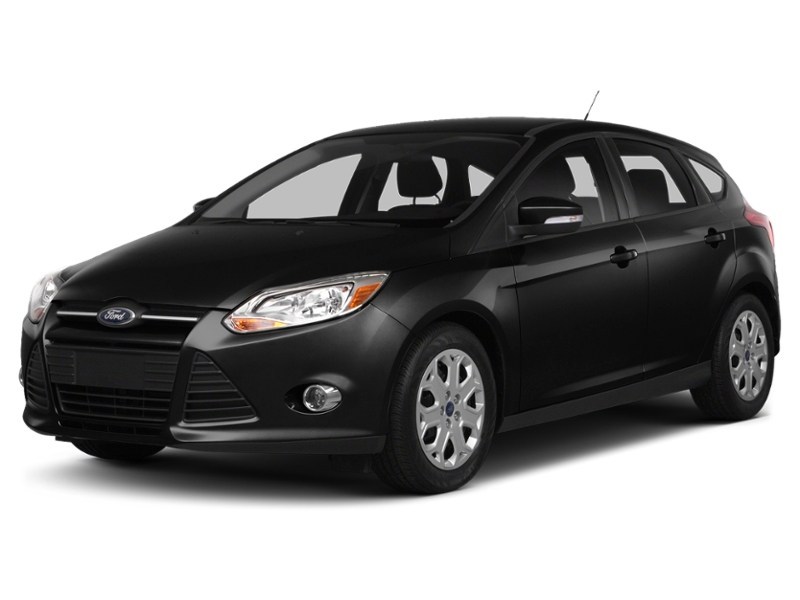 2014 Ford Focus SE Tuxedo Black Metallic  Shot 4