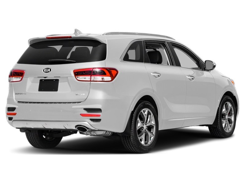 2016 Kia Sorento 3.3L SX 7-Seater Sparkling Silver Metallic  Shot 26