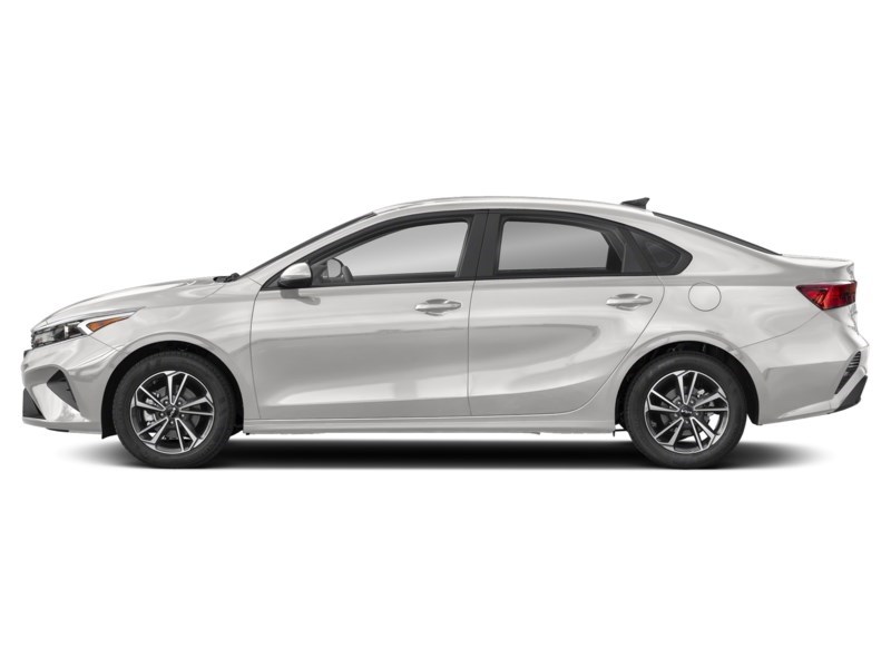 2023 Kia Forte LX Snow White Pearl  Shot 5