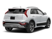 2025 Kia Niro SX Snow White Pearl  Shot 32